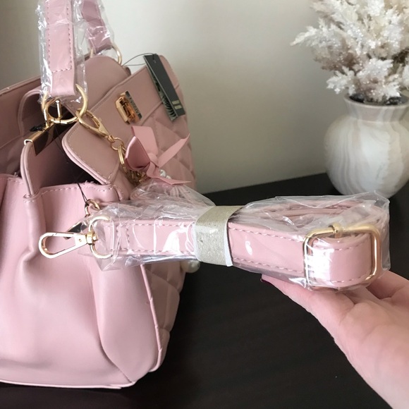 Badgley Mischka Quilted Tote Purse NWT - Picture 7 of 15